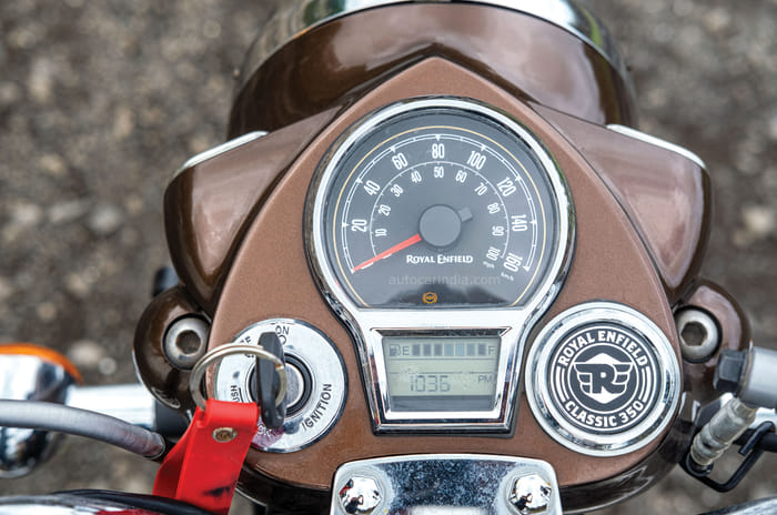 Triumph Speed 400 vs RE Hunter 350 vs Classic 350 comparison: Retro rivalry