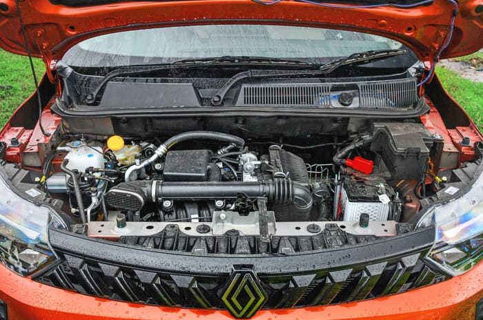 2025 Renault Triber petrol engine