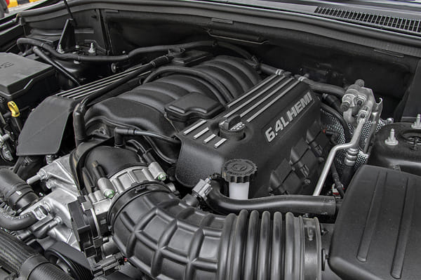 2016 Jeep Grand Cherokee SRT review, test drive