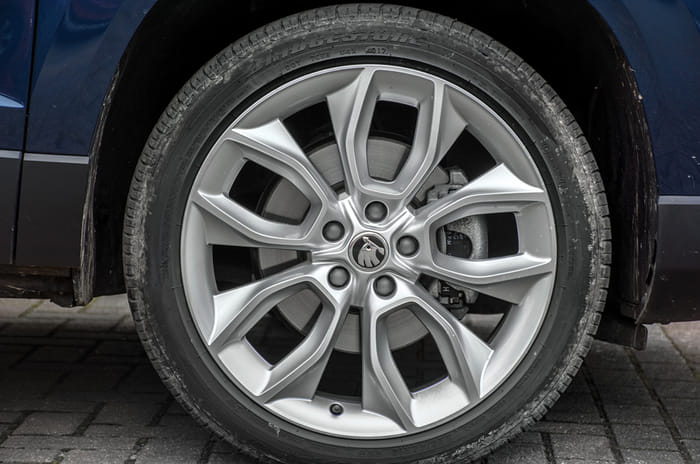 Skoda Karoq wheel