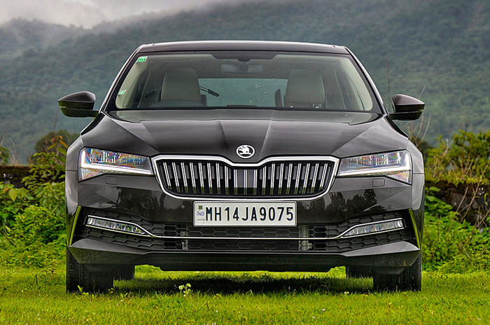 2020 Skoda Superb facelift review, test drive