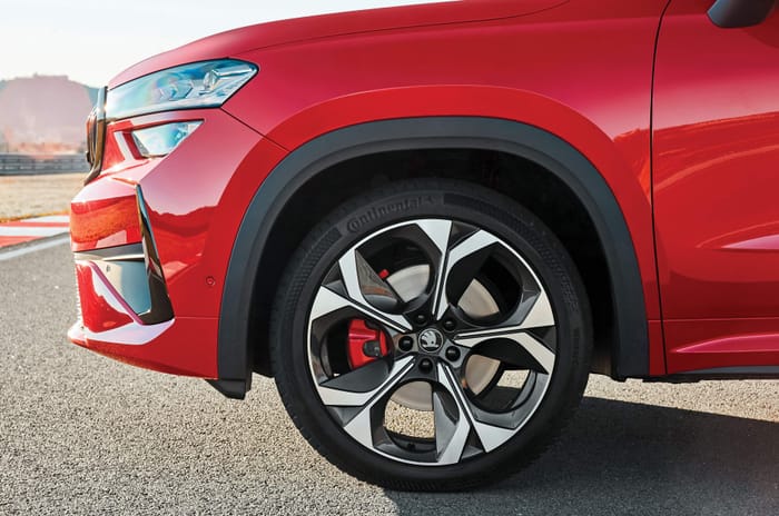 Skoda Kodiaq RS review: Big Bear