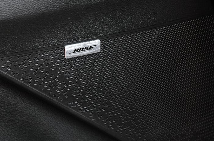 Kia Sonet vs Hyundai Venue comparison