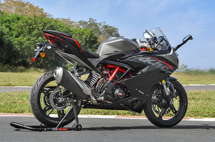 2020 TVS Apache RR 310 review, test ride