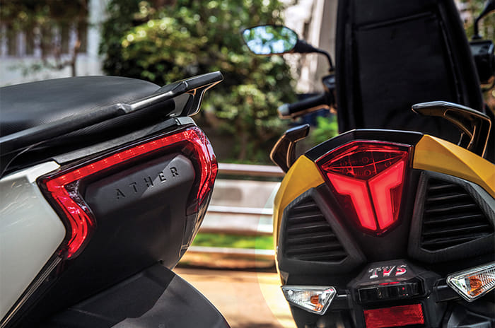 TVS Ntorq 125 vs Ather 450 comparison