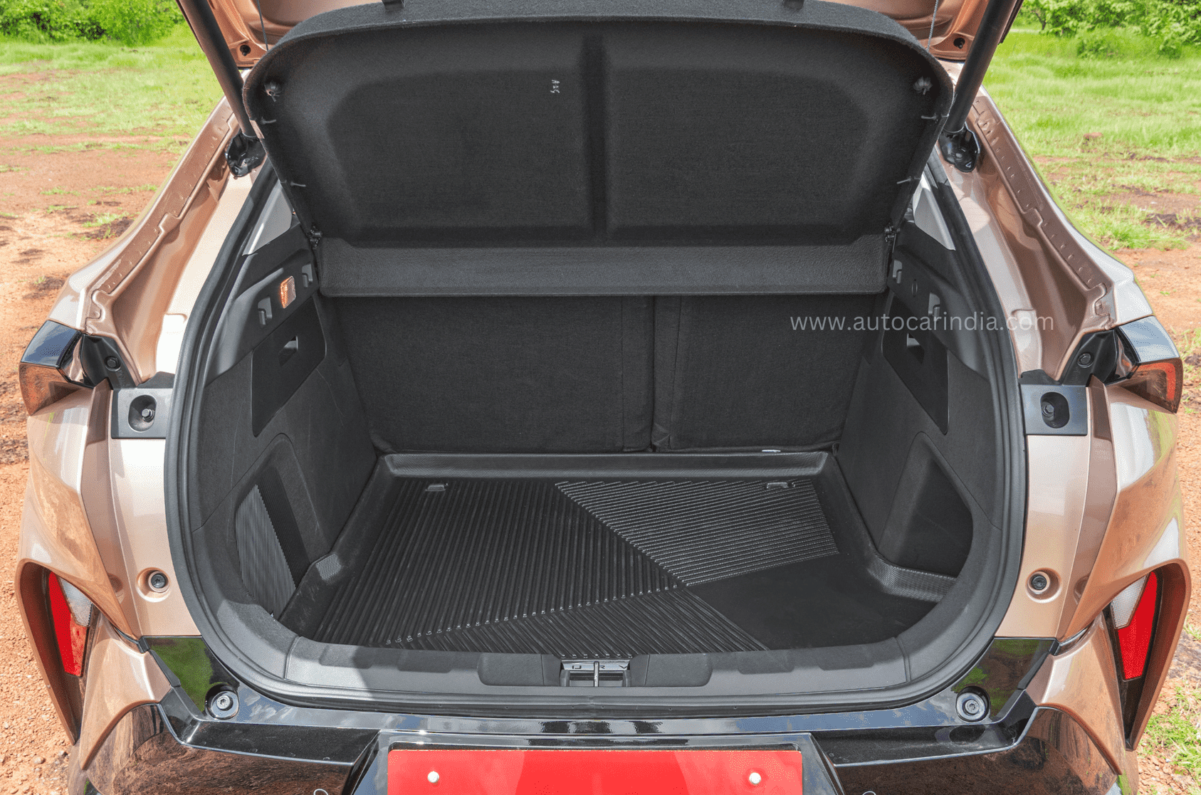 4 reasons to buy the Tata Curvv and 3 reasons to skip it