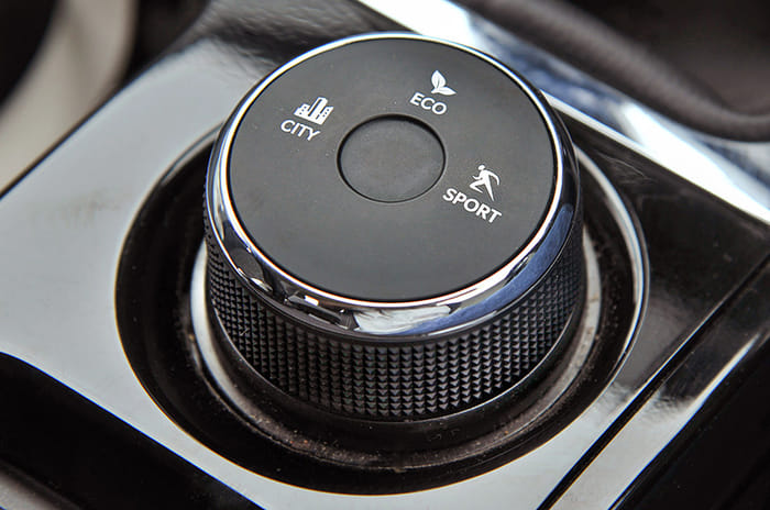 2020 Tata Nexon facelift review, test drive