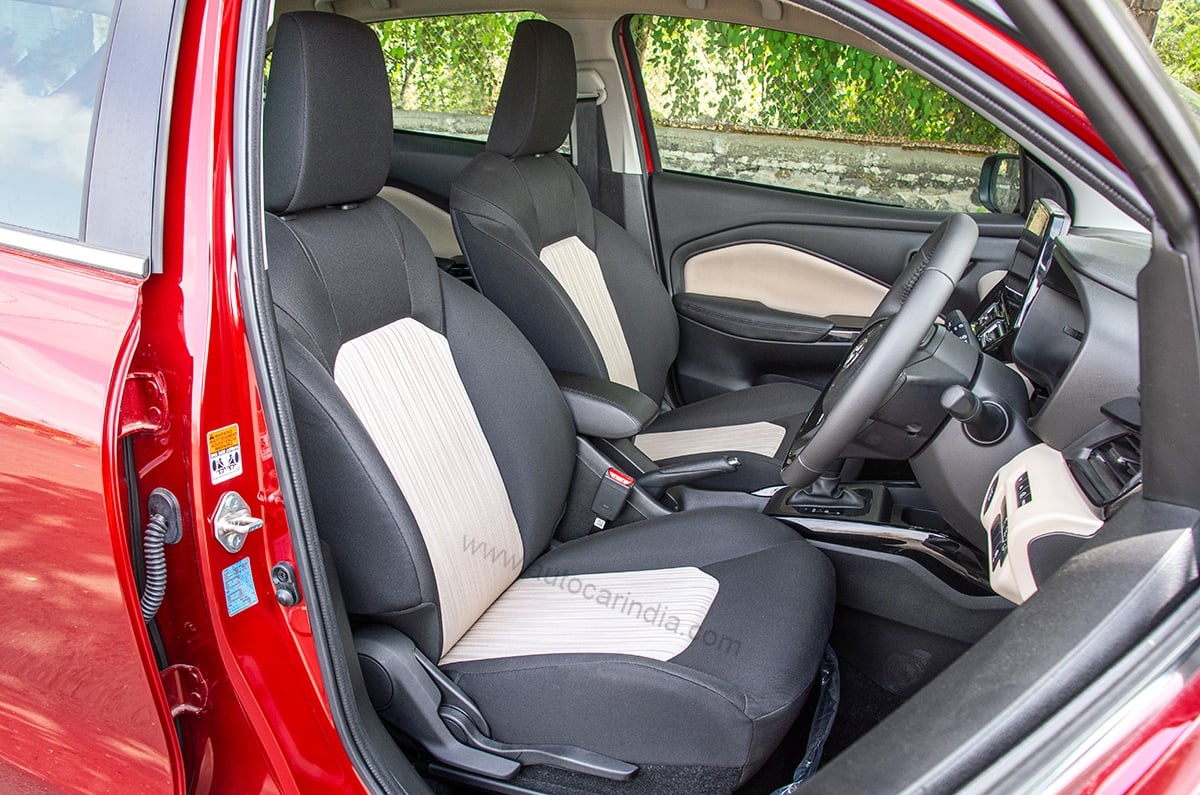 Toyota Glanza interior