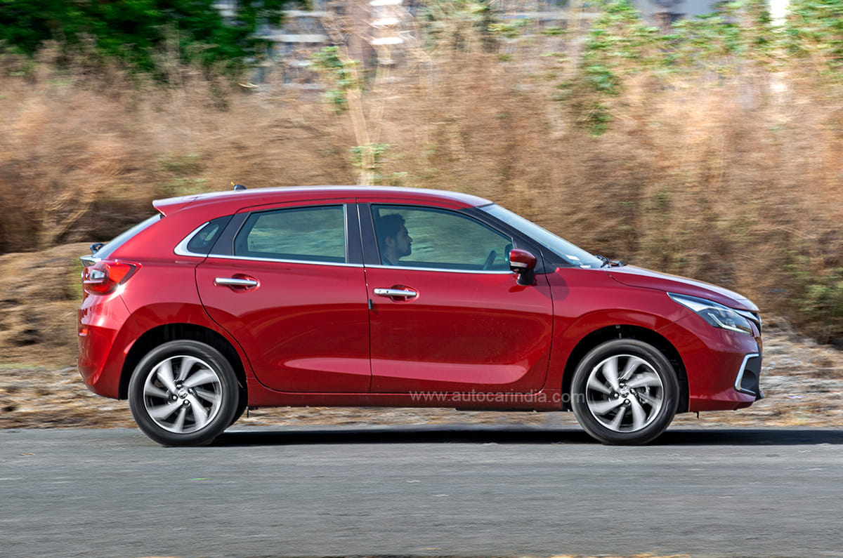 3 Reasons to buy the Toyota Glanza and 2 reasons not to 