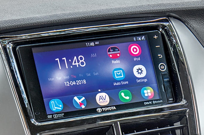 Toyota Yaris infotainment