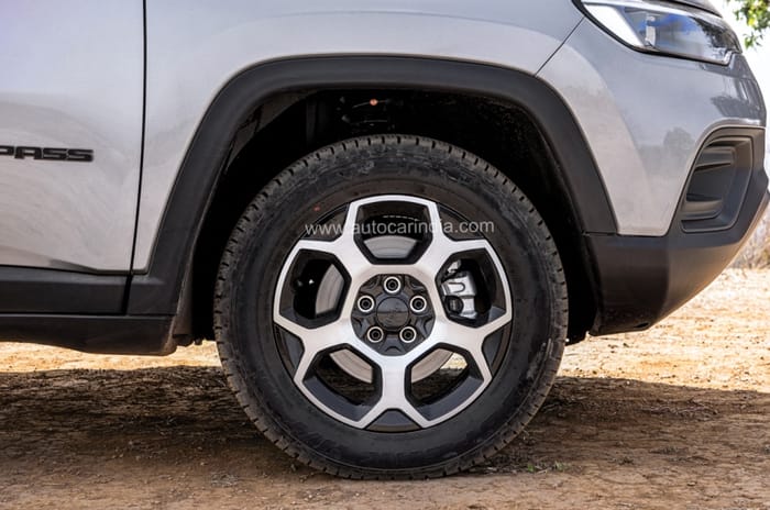 Jeep Compass Trailhawk facelift review, test drive