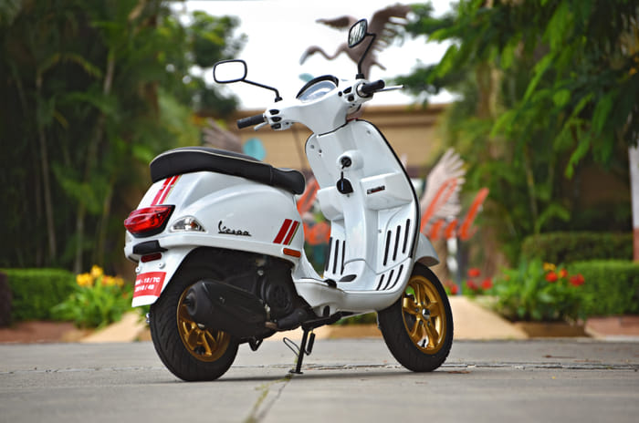 2020 Vespa Racing Sixties review, test ride