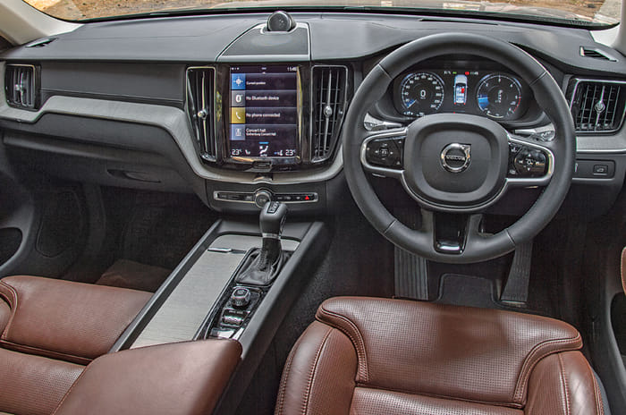 Volvo XC60 cabin