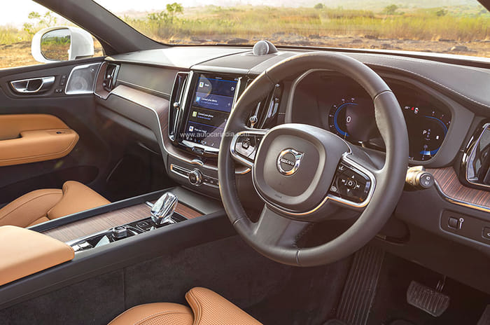 2021 Volvo XC60 facelift review, test drive