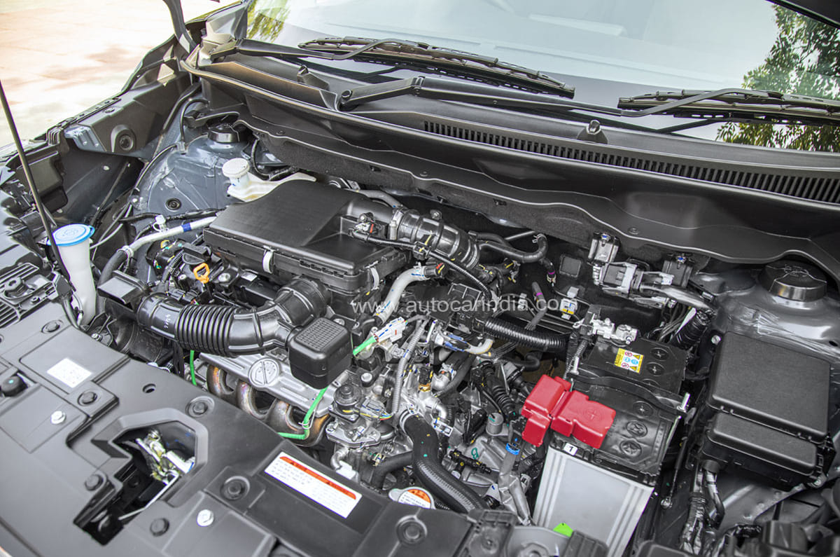 Maruti XL6 engine
