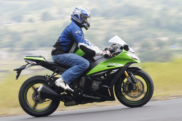 Kawasaki Ninja ZX10R review, test ride