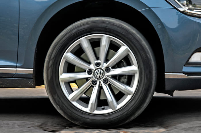 2018 Volkswagen Passat long term review, first report 