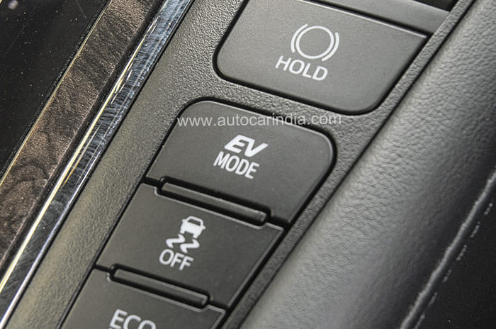 Toyota Vellfire review, test drive