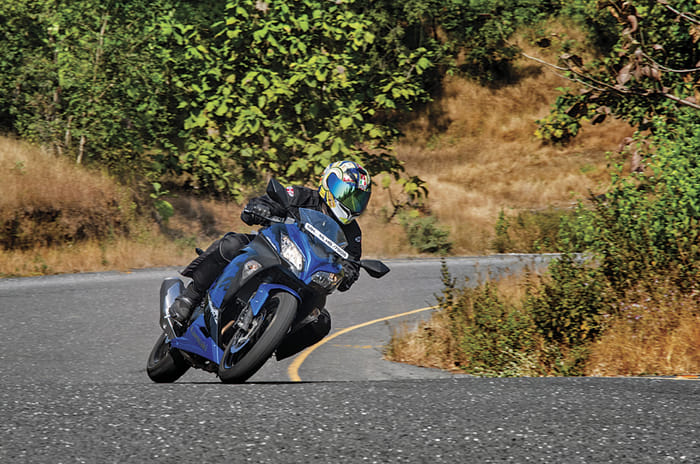 Interceptor 650 vs 390 Duke vs Ninja 300 comparison