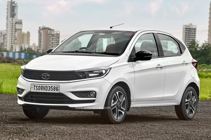 Maruti Suzuki Celerio vs Tata Tiago comparison: Compact impact