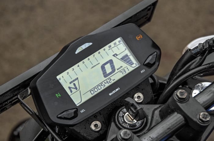 2019 Suzuki Gixxer 150 vs Yamaha FZ-S V3.0 comparison