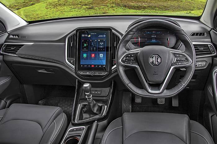 MG Hector vs Tata Harrier comparison