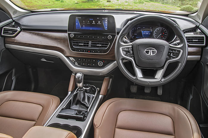 MG Hector vs Tata Harrier comparison