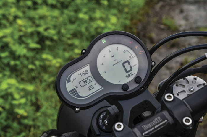 Benelli Leoncino 500 review, test ride