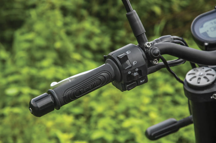 Benelli Leoncino 500 review, test ride