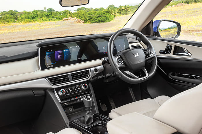 Mahindra Scorpio N vs XUV700 comparison: Turf war