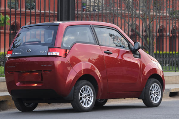 Mahindra e2o review, test drive and video