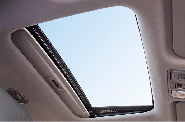 Toyota Glanza vs Maruti Baleno vs Hyundai i20 vs Tata Altroz comparison