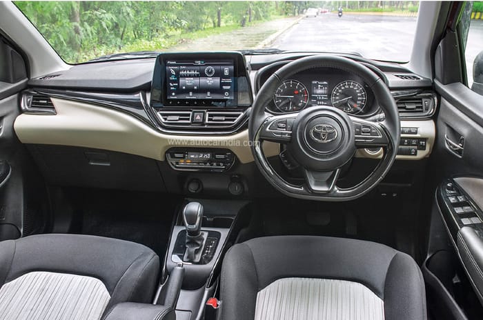 Toyota Glanza vs Maruti Baleno vs Hyundai i20 vs Tata Altroz comparison