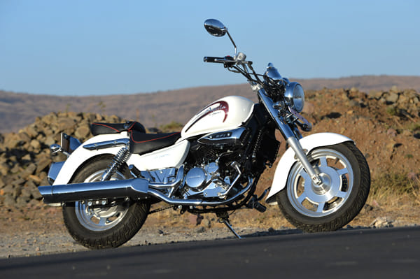 Hyosung Aquila 250 review, test ride
