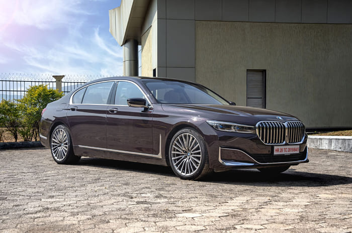 2019 BMW 745Le xDrive PHEV review, test drive