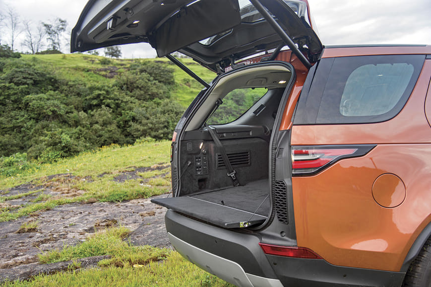 Land Rover Discovery review