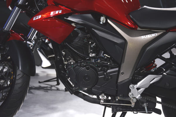 New Suzuki Gixxer first look review 