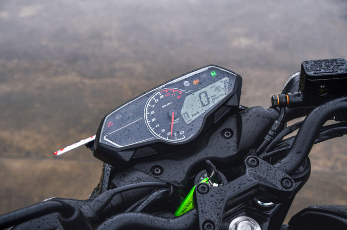 Bajaj Pulsar N160 review: The challenger