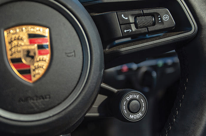 2019 Porsche 911 Carrera S review, test drive