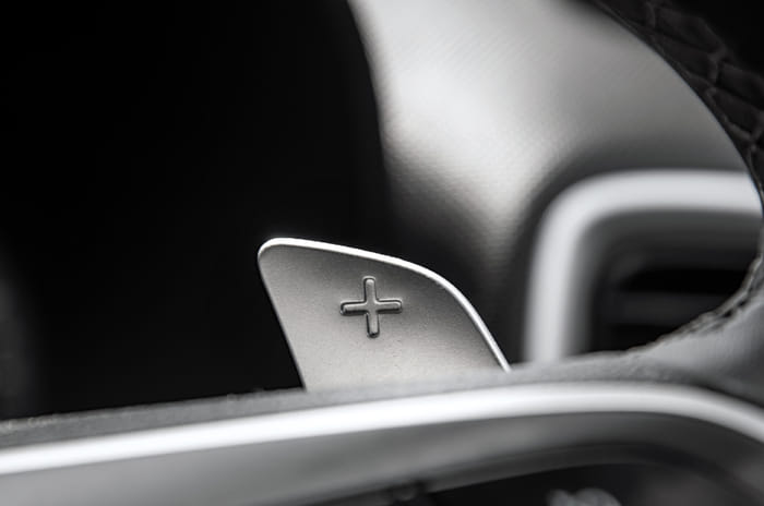 Kia Sonet vs Hyundai Venue comparison