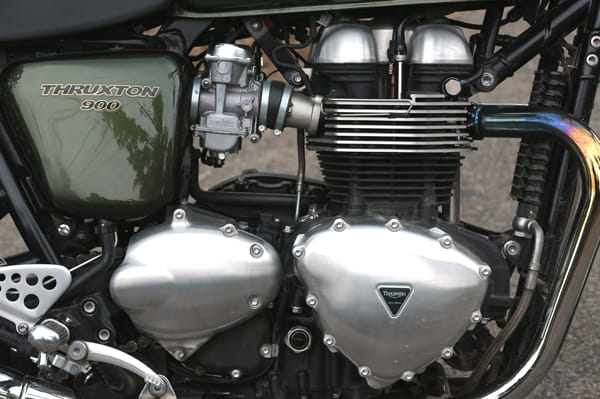 Triumph Thruxton review, test ride