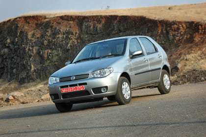 Fiat Palio Stile 1.1 - Image 1