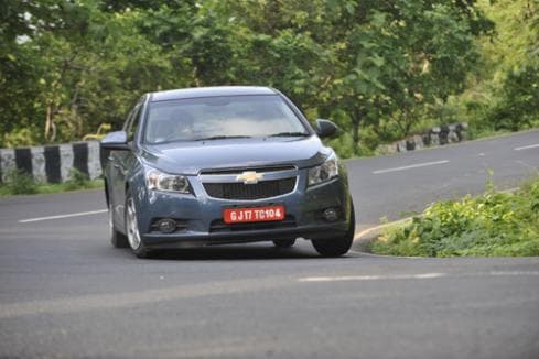 Chevrolet Cruze 2.0 VCDi front