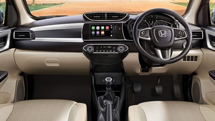 Old Honda Amaze interior Old Honda Amaze interior
