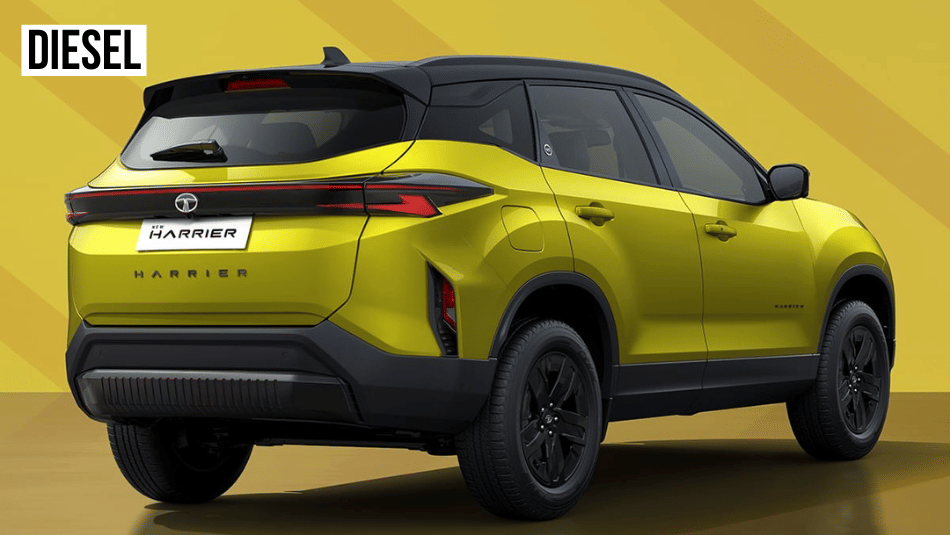 tata harrier rear in studio