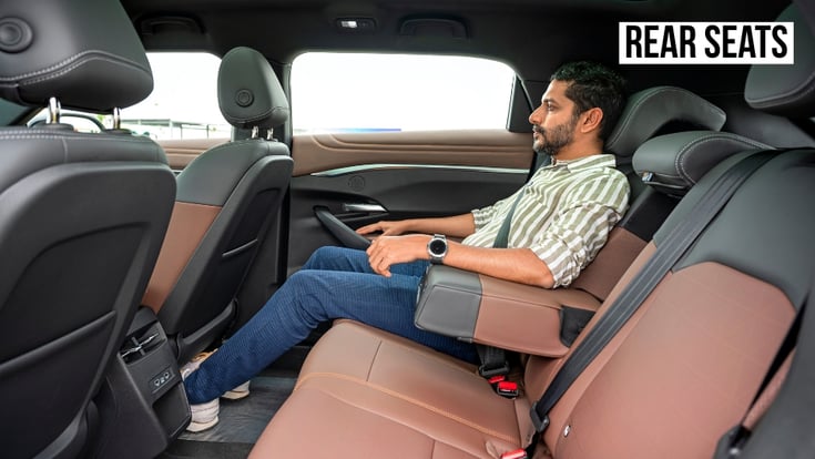 Vinfast VF7 rear seat