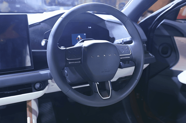 Infotainment System Image - 33766