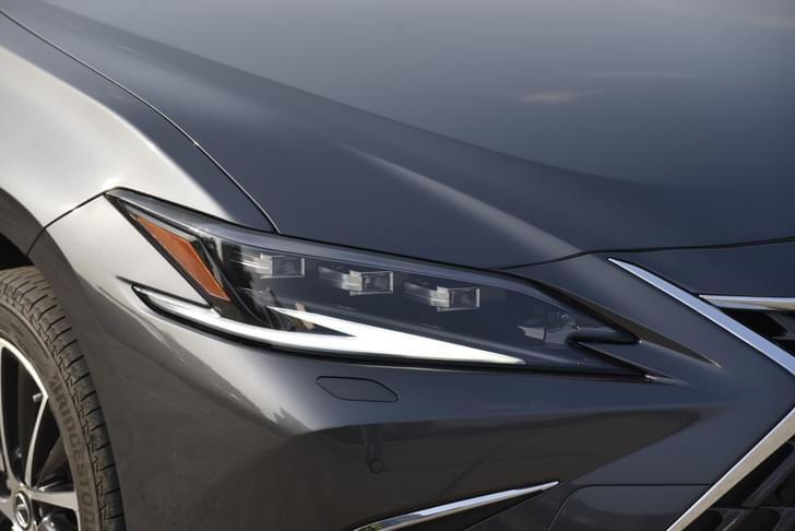 Lexus Es Body Colored Bumpers