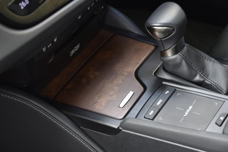 Lexus Es Console Storage