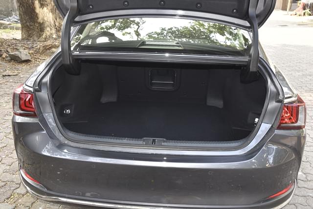 Rear View Image - 11154
